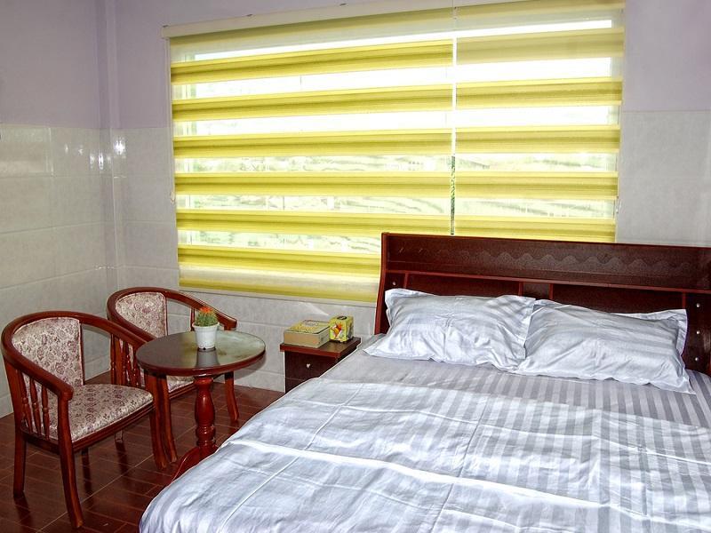 Hotel 99 Pyin Oo Lwin Buitenkant foto