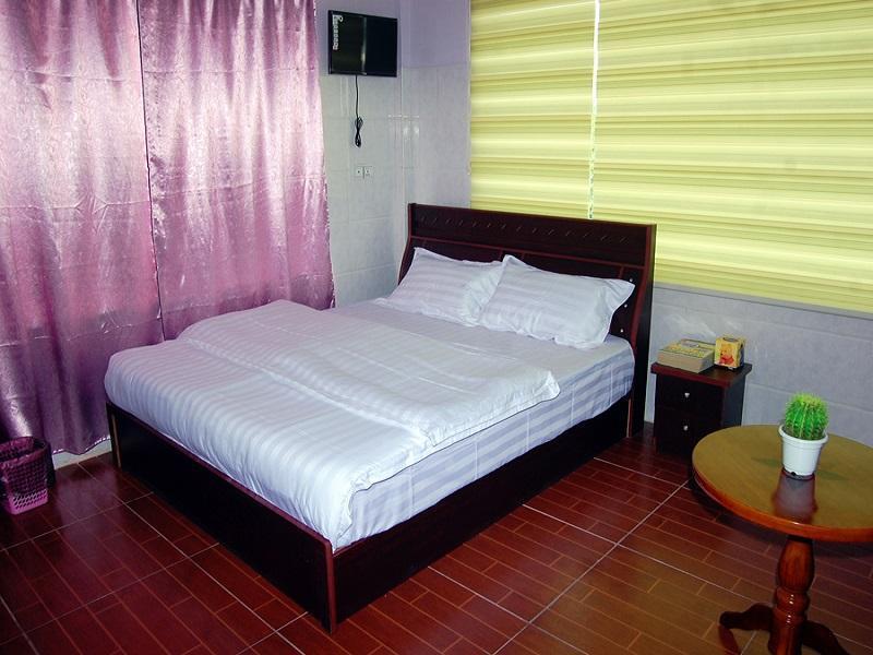 Hotel 99 Pyin Oo Lwin Buitenkant foto