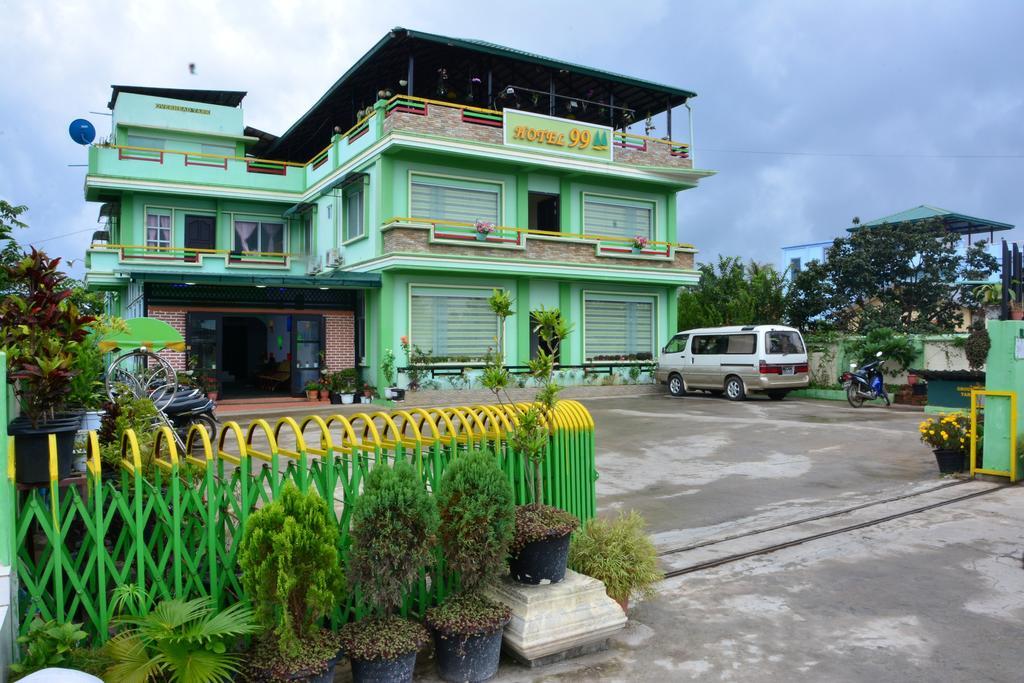 Hotel 99 Pyin Oo Lwin Buitenkant foto