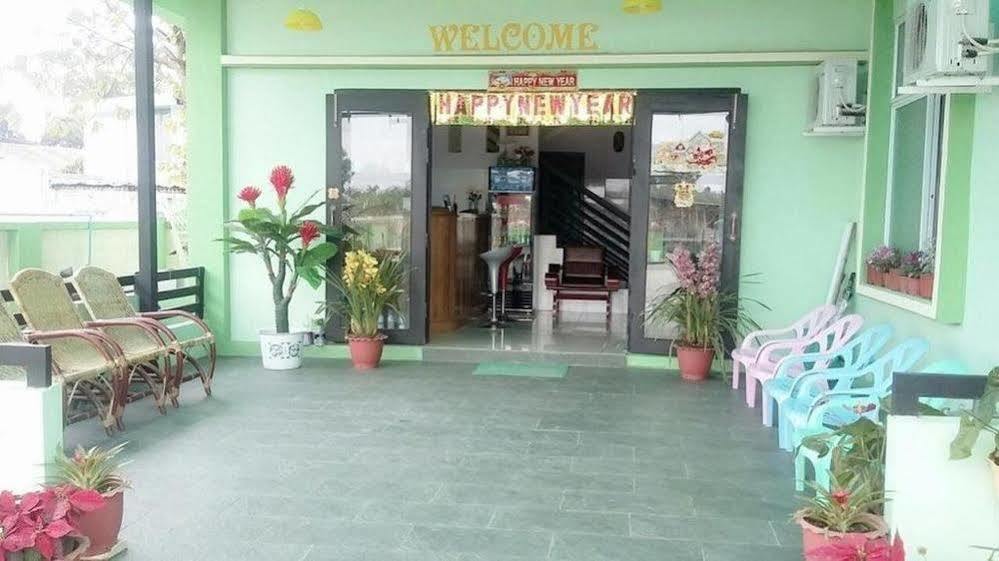 Hotel 99 Pyin Oo Lwin Buitenkant foto