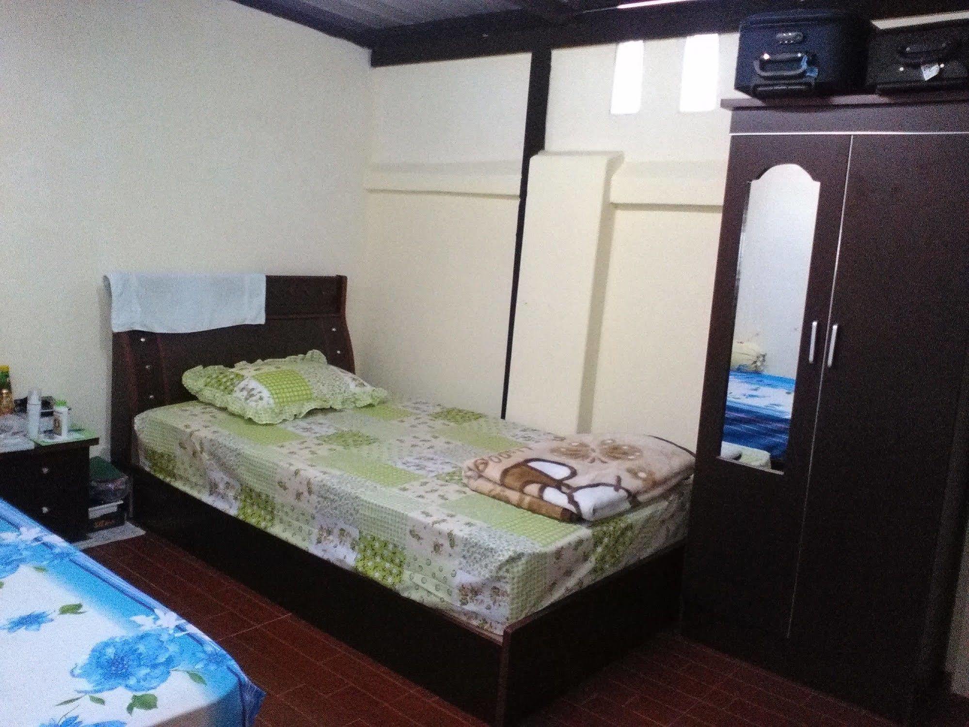 Hotel 99 Pyin Oo Lwin Buitenkant foto