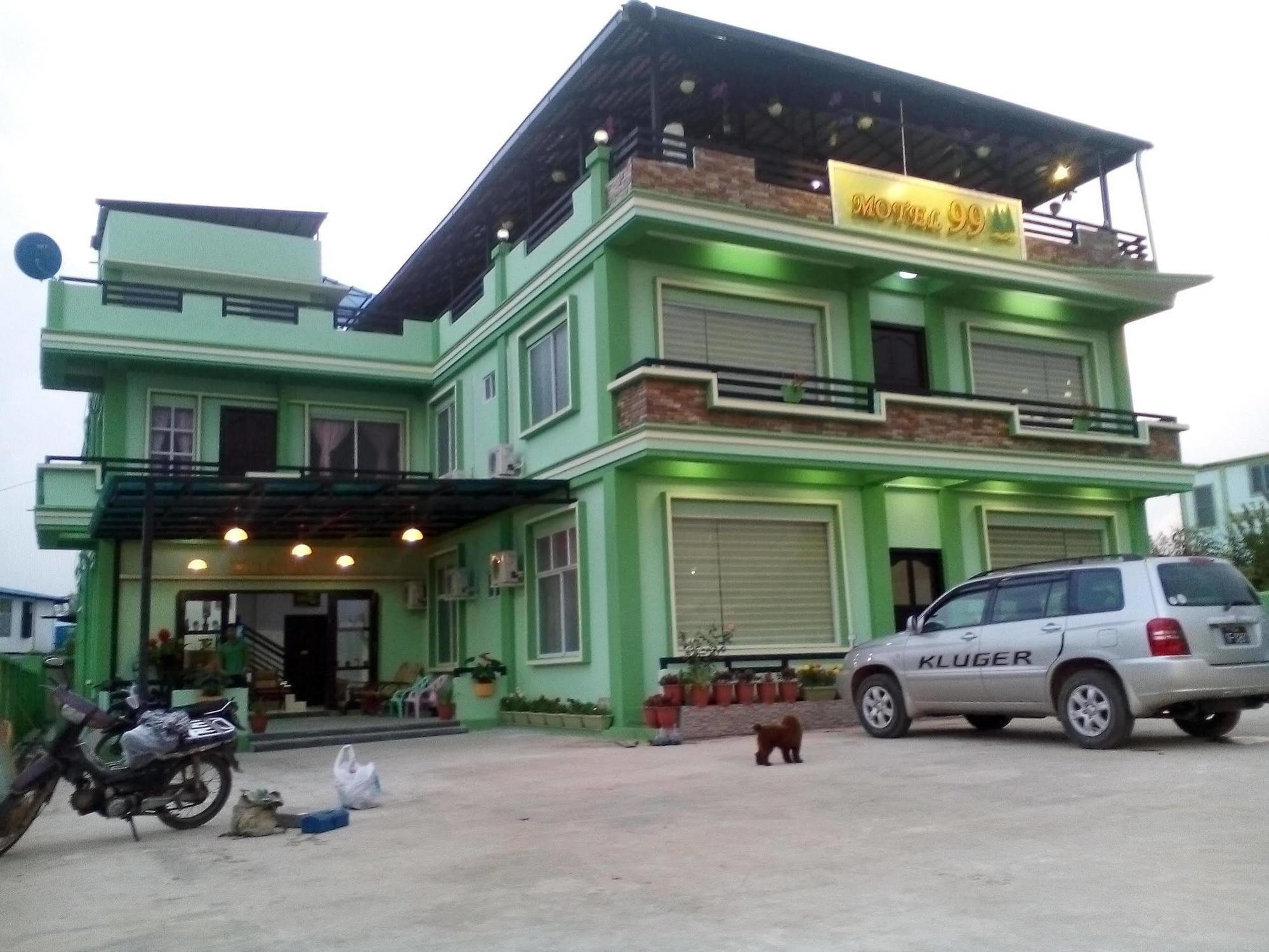 Hotel 99 Pyin Oo Lwin Buitenkant foto